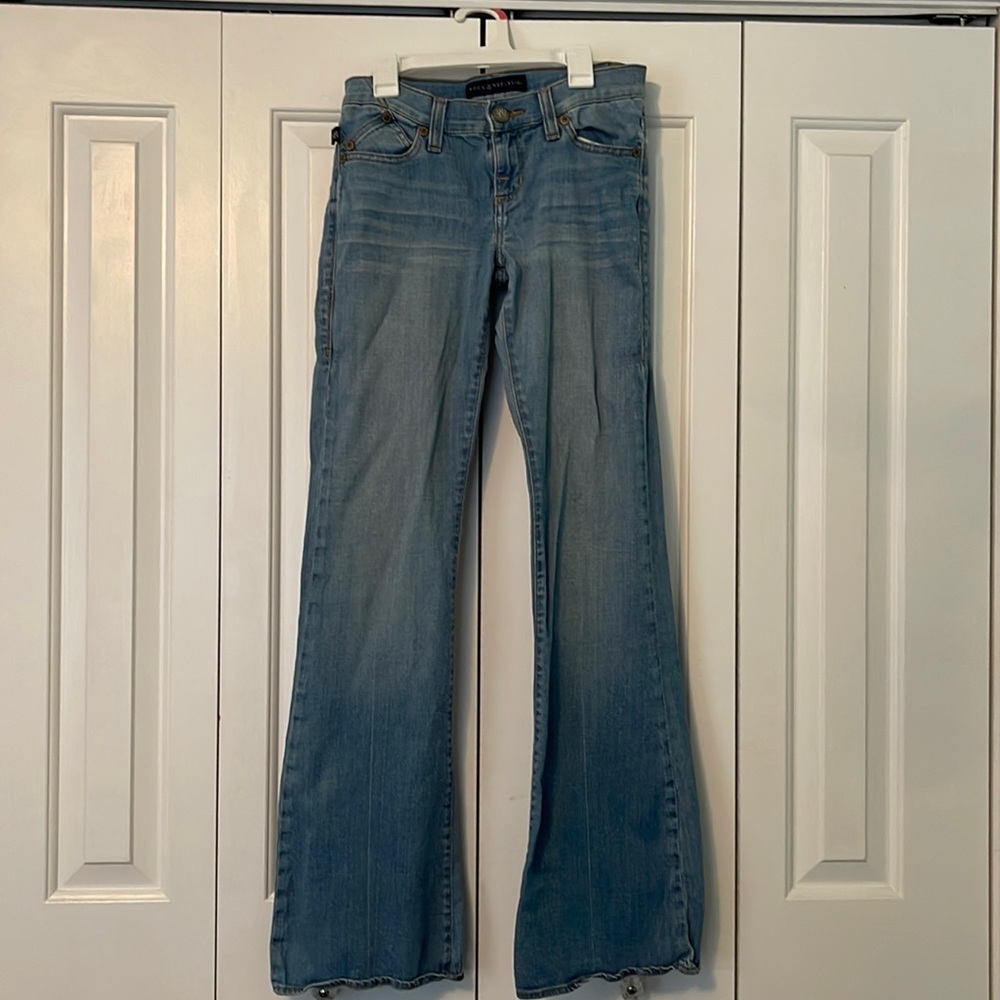 Size 0, Medium-Light Wash Dock and Republic Jeans